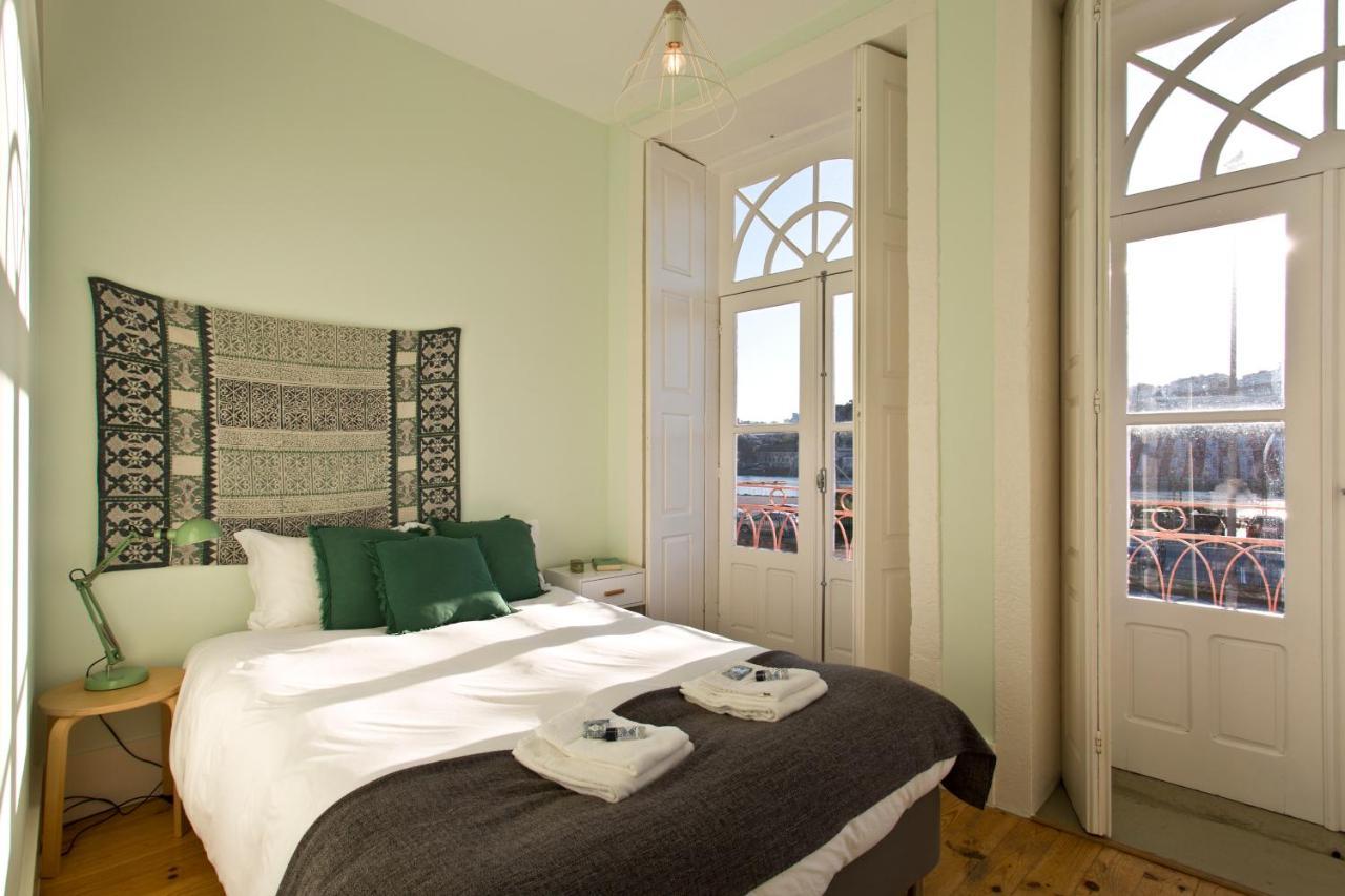 Aposentus - Riverside Miragaia Apartment Porto Exterior photo